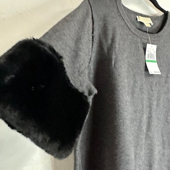Michael Kors Womens Large Short Sleeve Sweater Top Gray NEW Faux Fur Sleeve - Picture 3 of 11